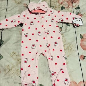 Hello Kitty Baby Girl 2 Piece Set Bow Valentine Hearts Pattern 3 Months Pink NWT